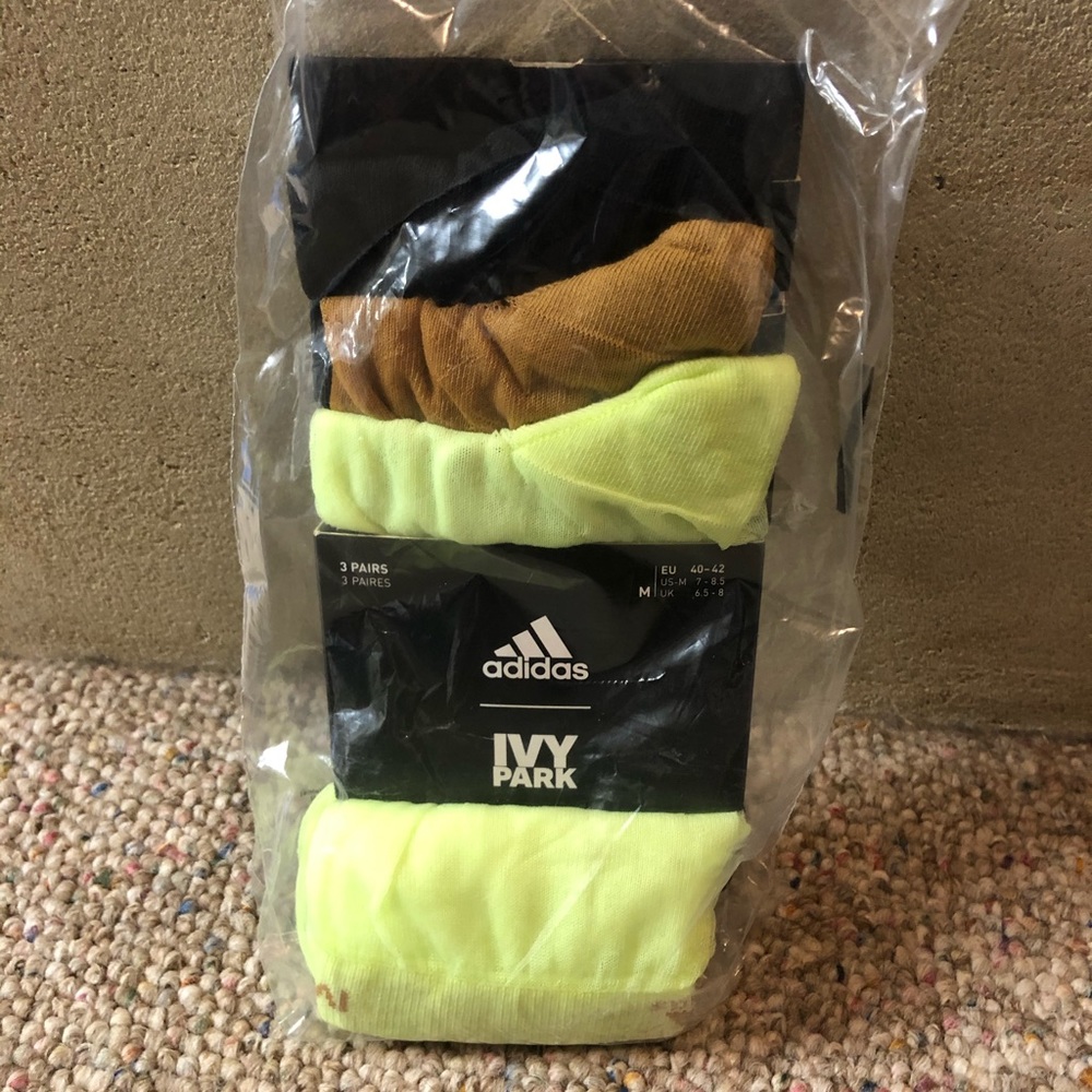 🆕 Drip 💧2.2 IVY PARK x adidas Sheer Socks 3 Pack - Picture 2 of 11